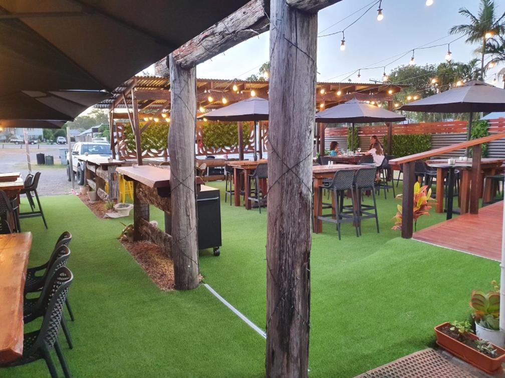 Exchange Hotel Toogoolawah Exterior photo